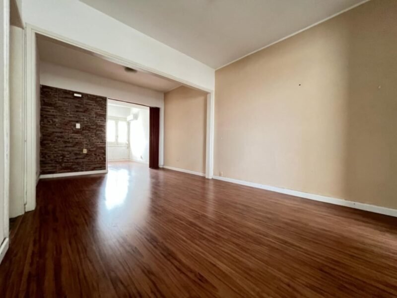 VENTA Apta Banco/ 62m2/piso 6/2 Dormitorios/ Cordon