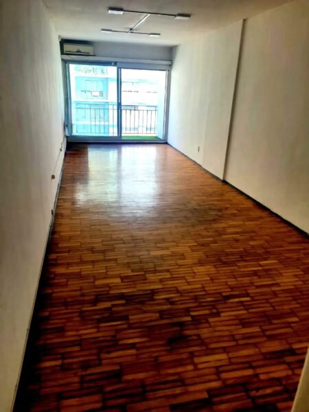 VENTA Ideal Inversion/45m2/1 Dorm/balcon/sobre Av.18 De Julio, Cordon