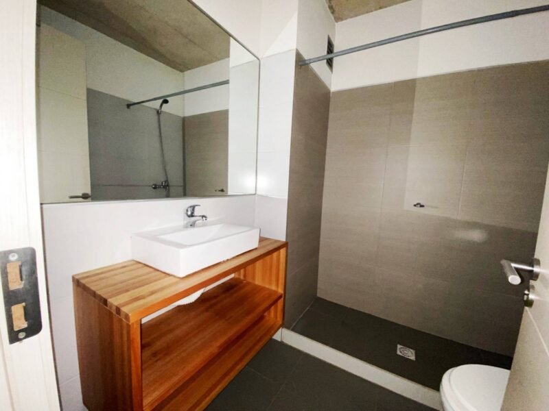 VENTA Ideal Inversion! Apto con Renta hasta Agosto/ Pocitos