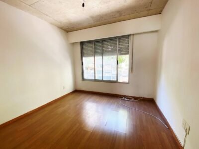 VENTA Ideal Inversion! Apto con Renta hasta Agosto/ Pocitos