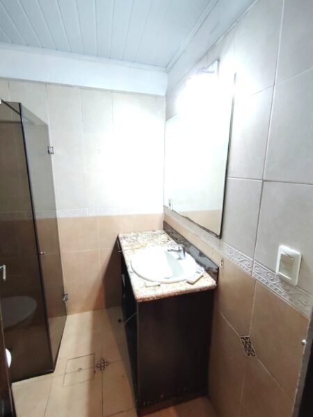 Duplex/80m2/2 Dorm+esc/entrepiso/patio/parrillero/La Comercial