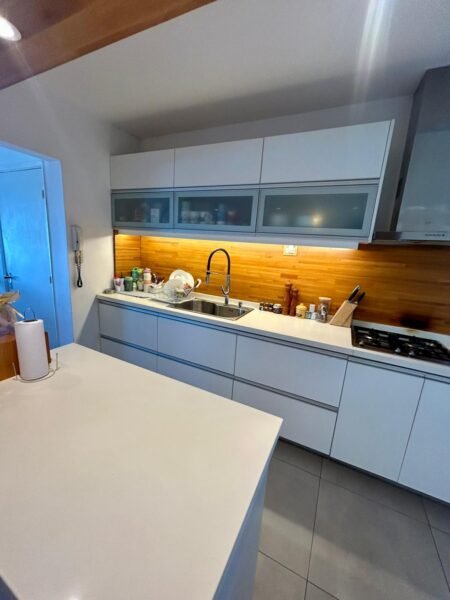 VENTA Frente a Rambla Malvin/73m2/ 2 Dorm/Balcon/ Amplios Ambientes