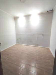 Duplex/80m2/2 Dorm+esc/entrepiso/patio/parrillero/La Comercial