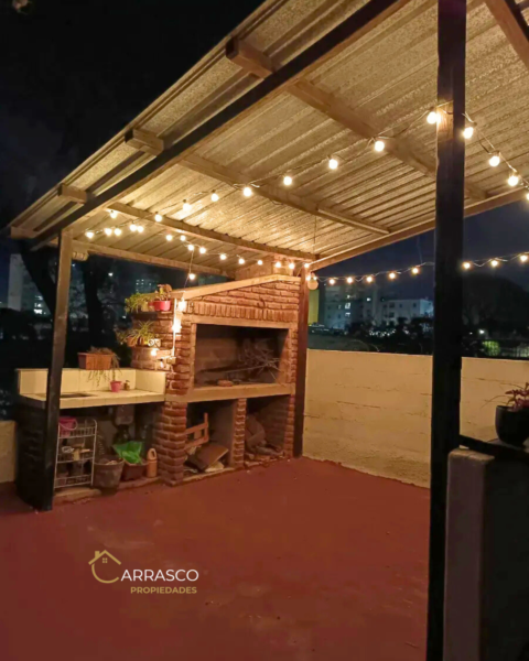 Venta Casa En La Blanqueada | Padrón Único | 3 Dormitorios | Garaje | Acepta Banco