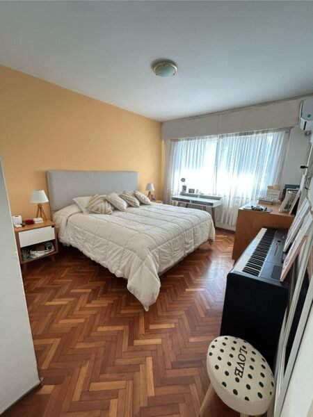 VENTA Frente a Rambla Malvin/73m2/ 2 Dorm/Balcon/ Amplios Ambientes
