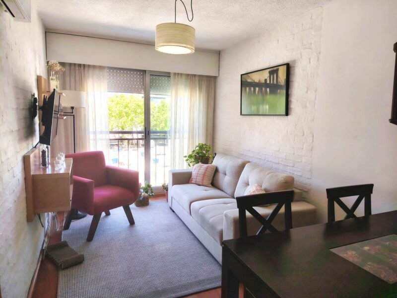 VENTA Excelente Estado/68m2/3 Dorm/Piso 6/Jose E. Rodó - Cordon