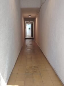 Duplex/80m2/2 Dorm+esc/entrepiso/patio/parrillero/La Comercial