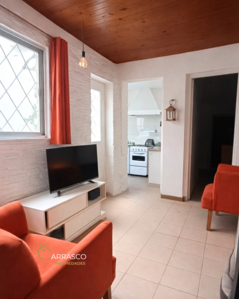 Venta Casa En La Blanqueada | Padrón Único | 3 Dormitorios | Garaje | Acepta Banco