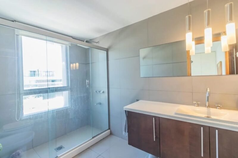 Penthouse Duplex con vista al Mar/2 Dorm/2 Baños/cochera/Rambla de Malvin