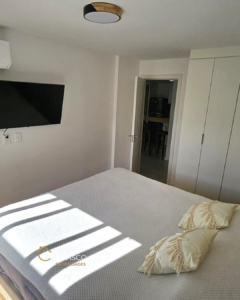 Venta - Apartamento de 1 dormitorio + garage en Palermo / con renta activa / Admite Banco