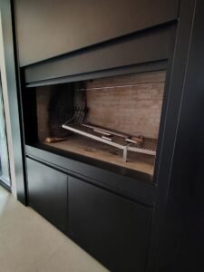 Gran Apto a ESTRENAR en DOS ACRES/2 dorm/2 baños/cochera/Complejo privado a pasos de Colegio British