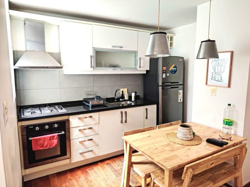 VENTA Ideal Inversion/amoblado/65m2/1 Dorm/a pasos de Facultades