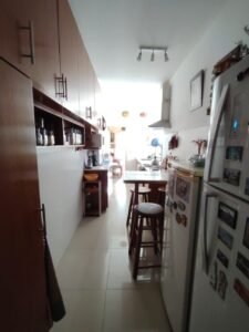 VENTA Frente/94m2/3 Dorm/2 Baños/a pasos del Lago, Parque Rodo