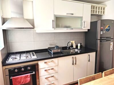 VENTA Ideal Inversion/amoblado/65m2/1 Dorm/a pasos de Facultades