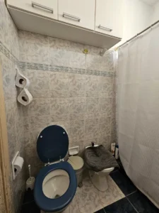 VENTA Frente/94m2/3 Dorm/2 Baños/a pasos del Lago, Parque Rodo