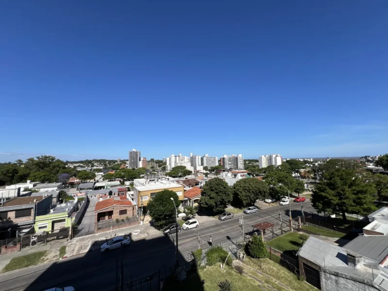 VENTA Apartamento En Venta En Malvin/60m2/3 Dorm