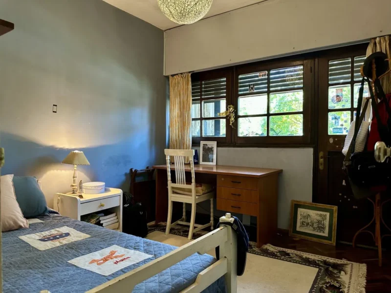 VENTA Gran Casa Triplex con 409m2/barbacoa/cocherax3/Carrasco Sur