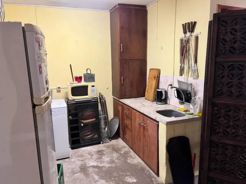 VENTA Gran Casa con Piscina Climatizada/barbacoa/900m2/cocherax4/Malvin Sur