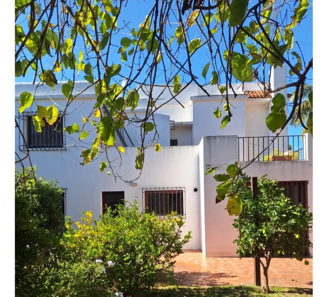 ALQUILER Ideal Empresa! Residencia de Lujo/1203m2/a pasos de Arocena/Carrasco