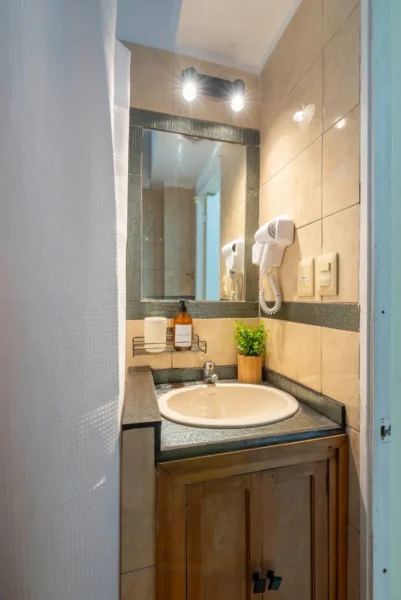 VENTA Ideal Inversion/Renovado/1 Dorm/45m2/Patio/Pocitos