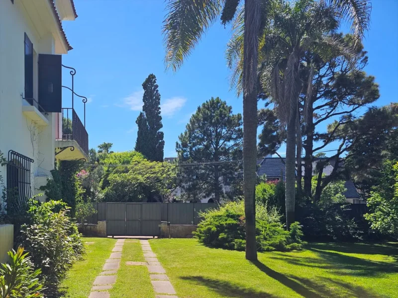 ALQUILER Ideal Empresa! Residencia de Lujo/1203m2/a pasos de Arocena/Carrasco