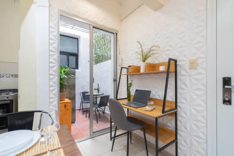 VENTA Ideal Inversion/Renovado/1 Dorm/45m2/Patio/Pocitos