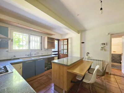 ALQUILER Ideal Empresa! Residencia de Lujo/1203m2/a pasos de Arocena/Carrasco