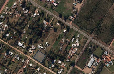 Terreno de 1.793 M², Paso de la Arena, a 1 cuadra de Av. Luis Batlle Berres/ Potencial Desarrollo