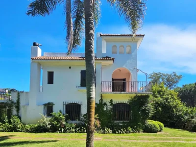 ALQUILER Ideal Empresa! Residencia de Lujo/1203m2/a pasos de Arocena/Carrasco