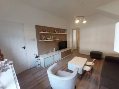 VENTA Casa a pasos de Av. Italia/4 dorm/2 baños/Jardin/Patio/Gge/Malvin Sur