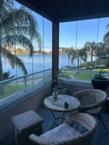 ALQUILER Exclusivo con Vista Al Lago/Amoblado/180m2/3 Dorm/3 Baños/2 Ggge