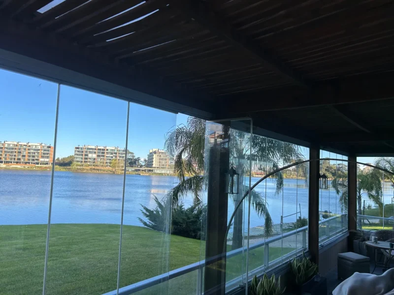 ALQUILER Exclusivo con Vista Al Lago/Amoblado/180m2/3 Dorm/3 Baños/2 Ggge