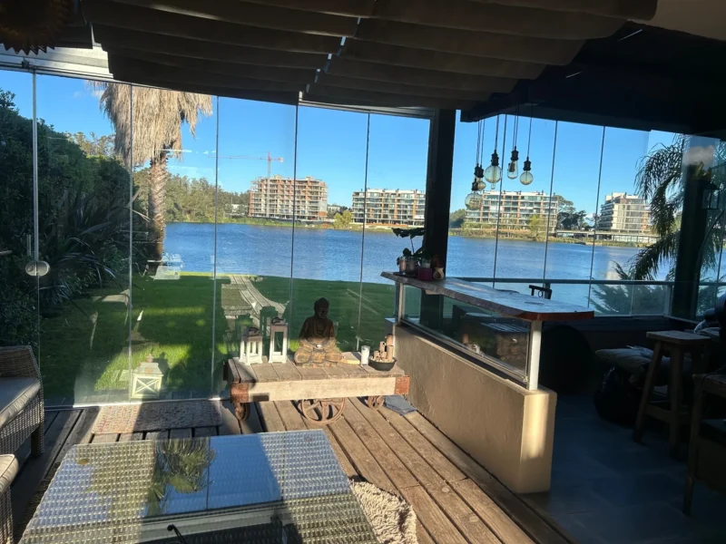 ALQUILER Exclusivo con Vista Al Lago/Amoblado/180m2/3 Dorm/3 Baños/2 Ggge