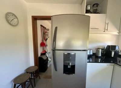 VENTA Exclusiva Casa en Colinas De Carrasco/4 Cocheras/3 Dorm/2 Baños/Deck con Parrillero