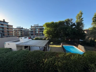 Exclusivo Apartamento Frente a la Rambla en Barra de Carrasco