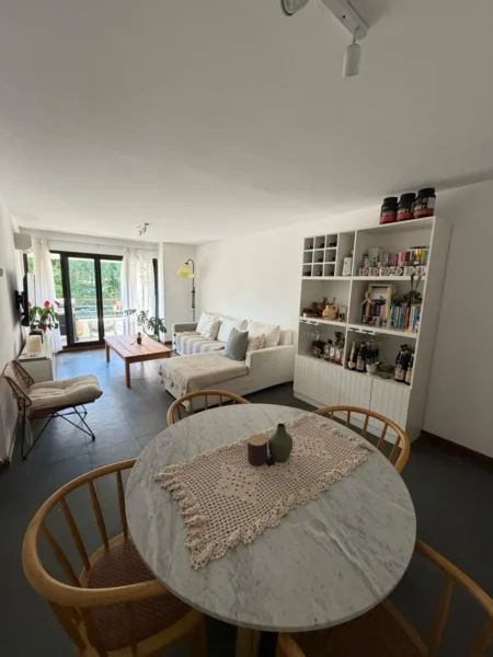 Exclusivo Apartamento Frente a la Rambla en Barra de Carrasco