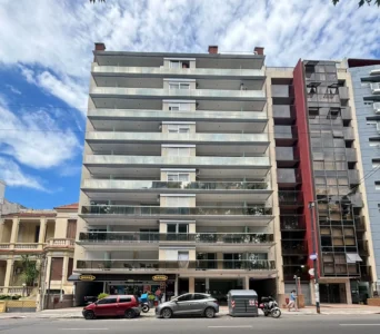 Gran Apto sobre Av.Brasil/Doble balcon/1 dorm/50m2/Amenties/Pocitos