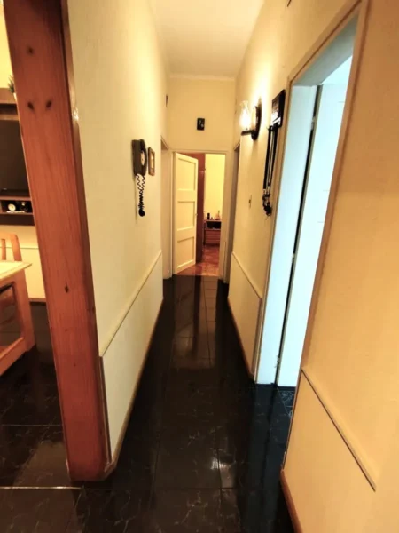 VENTA Planta Baja/44m2/ 2 Dorm/patio/a pasos de Bvr Artigas