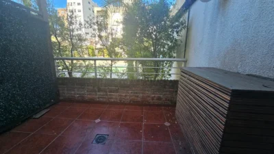 Apartamento en Venta en Malvin con Balcón/ A pasos de la Rambla