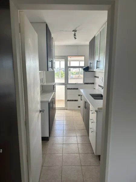 ALQUILER Frente/57m2/2 Dorm/cochera/ A pasos de Av. Italia, Malvin