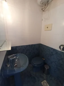 VENTA Casa a pasos de Av. Italia/4 dorm/2 baños/Jardin/Patio/Gge/Malvin Sur