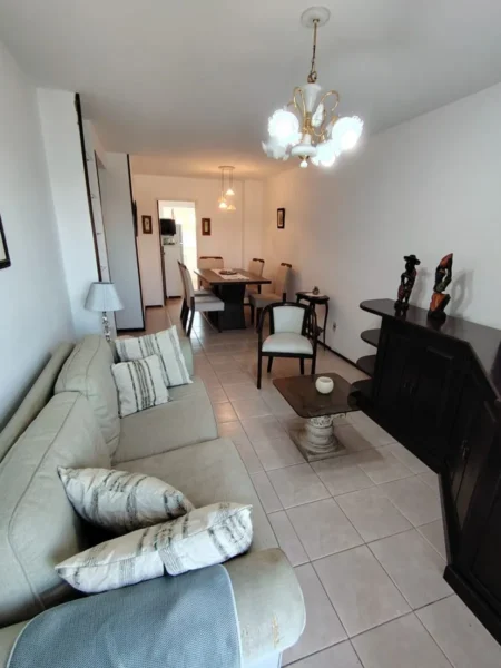 VENTA Piso 9 al Frente/Gge/2 Dorm/65m2/Balcon/Buceo