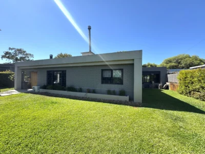 VENTA Exclusiva Casa Remodelada/4 Dorm/3 Baños/piscina/ggex2/Lagomar Sur