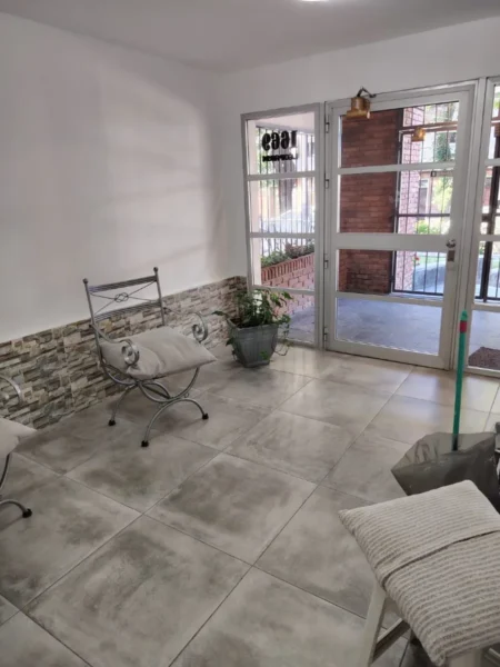 VENTA Piso 9 al Frente/Gge/2 Dorm/65m2/Balcon/Buceo