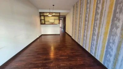 Apartamento en Venta en Malvin con Balcón/ A pasos de la Rambla