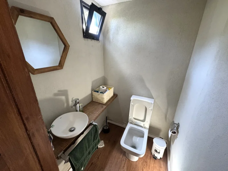 VENTA Exclusiva Casa Remodelada/4 Dorm/3 Baños/piscina/ggex2/Lagomar Sur