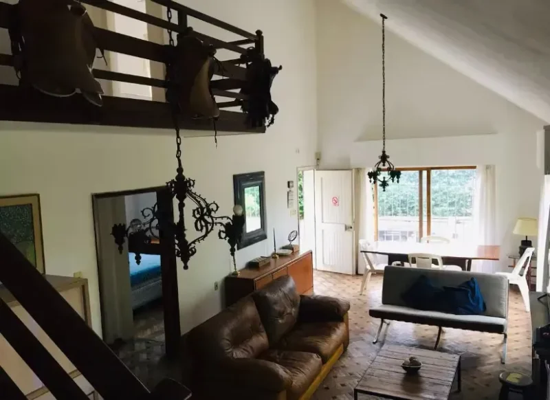 ALQUILER Gran Casa en Carrasco Sur/Uso comercial o Familia/4 Dorm/3 Baños/Cochera