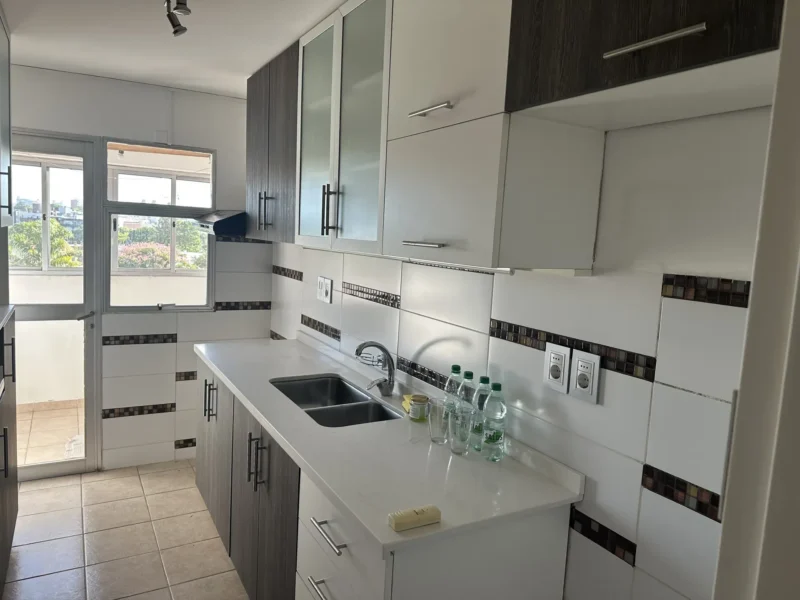 ALQUILER Frente/57m2/2 Dorm/cochera/ A pasos de Av. Italia, Malvin