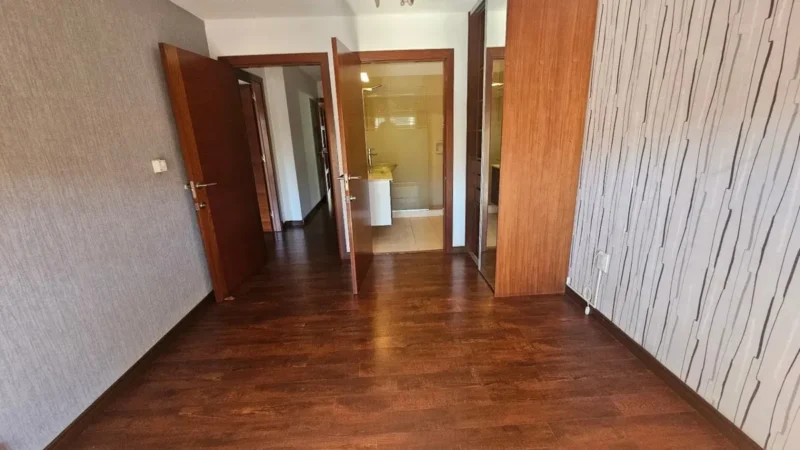 Apartamento en Venta en Malvin con Balcón/ A pasos de la Rambla