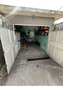 VENTA A pasos de Colegio British/235m2/2 Dorm/cochera/jardin/Carrasco Norte